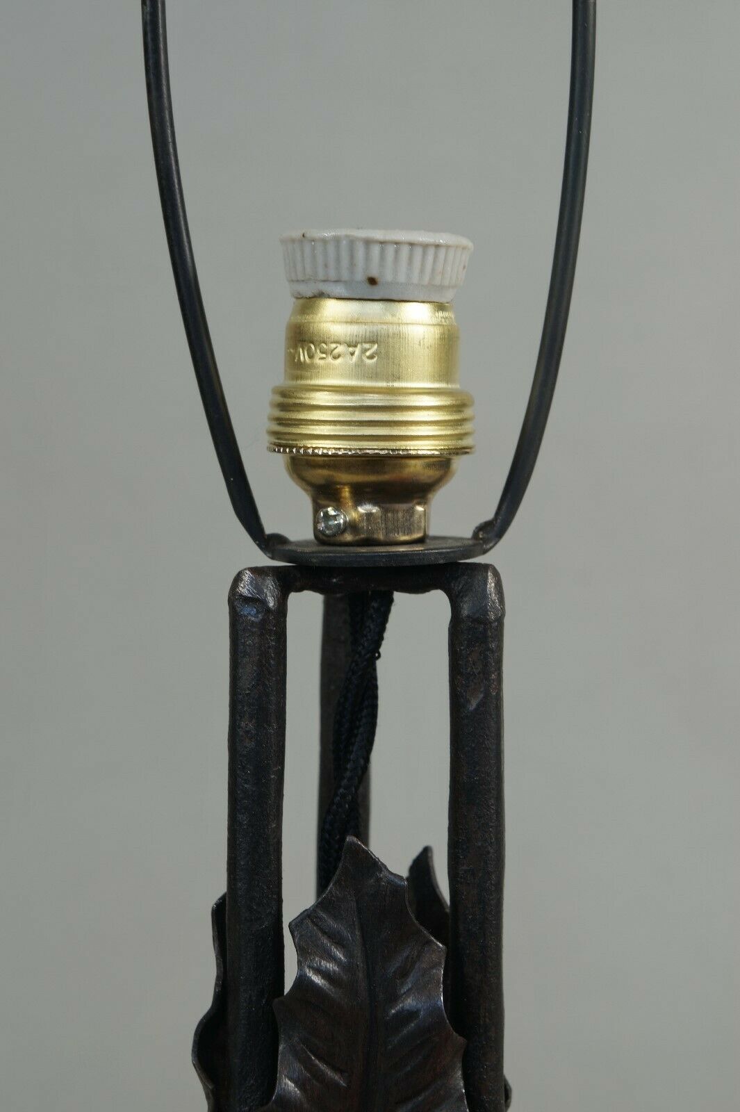 MULLER FRERES : FRENCH 1930 ART DECO LAMP . wrought iron .......... 1925 France