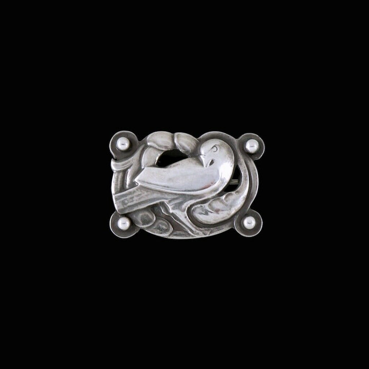 ジョージジェンセン　スターリングシルバー　鳩のブローチ　#111　1933-44年代の刻印