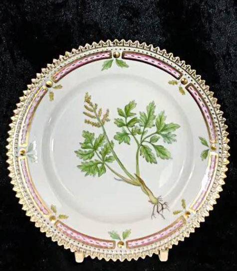 ロイヤルコペンハーゲン』フローラダニカ.小さいお皿