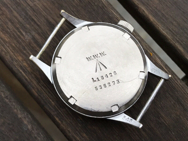 レコード　WWW ダーティ・ダース ミリタリーウォッチ イギリス軍 キャリバー022k
