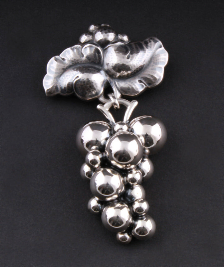 Georg Jensen Sterling Brooch # 217B. Moonlight Grape. Art Nouveau.NEW! 3531551