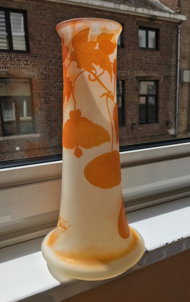 エミールガレ　キンレンカの花の花瓶