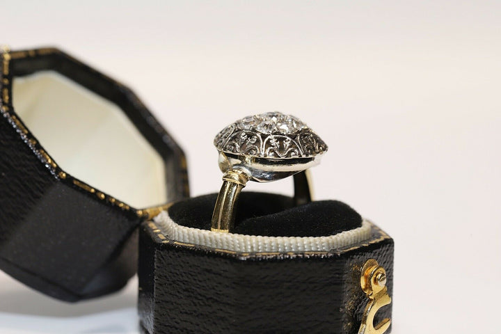 アンティーク オリジナル ヴィクトリアン 18K ナチュラルダイヤモンドのリング