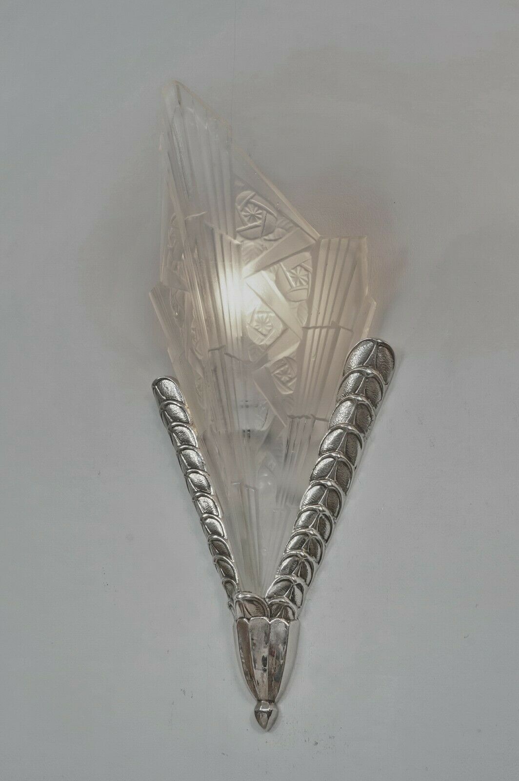EJG : PAIR OF 1930 FRENCH ART DECO WALL SCONCES ......... lamp muller era France