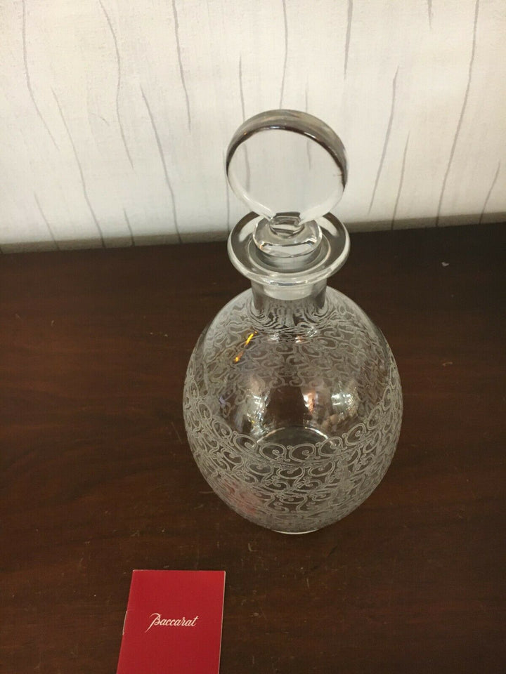 1 carafe Rohan en cristal de Baccarat