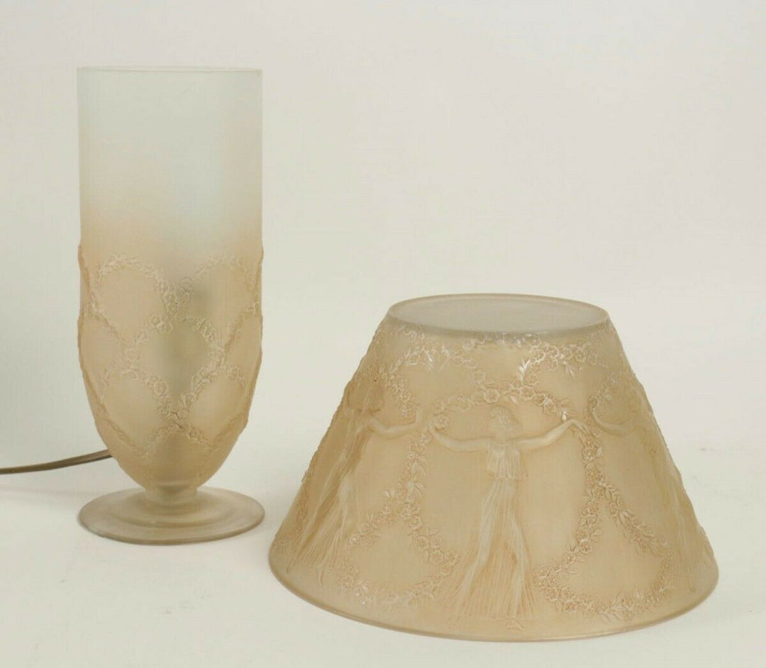 René LALIQUE (1860-1945) - Lampe " Six danseuses "