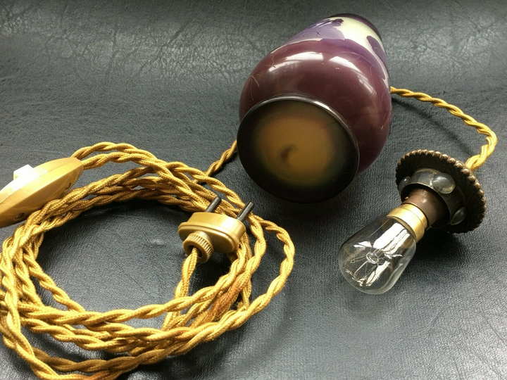 2021年 2月23日画像更新！エミールガレ　スミレの花のテーブルランプ（常夜灯）