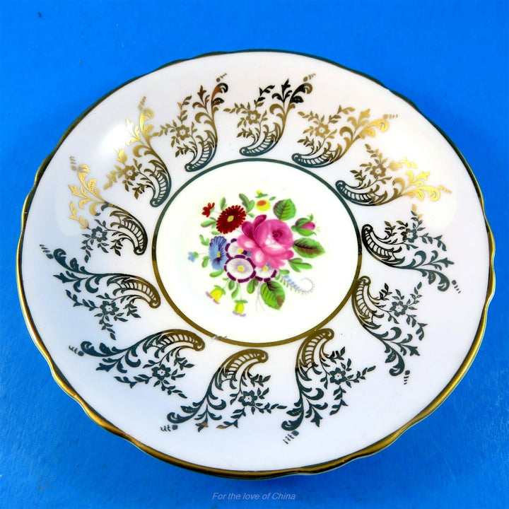 パラゴン　パープルピンク＆ゴールドに輝くフローラルブーケ　カップ＆ソーサー