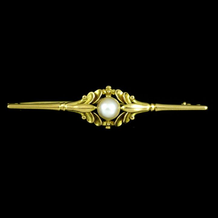 Georg Jensen. 18k Gold Brooch with Pearl #114. 1915-1930 Hallmarks