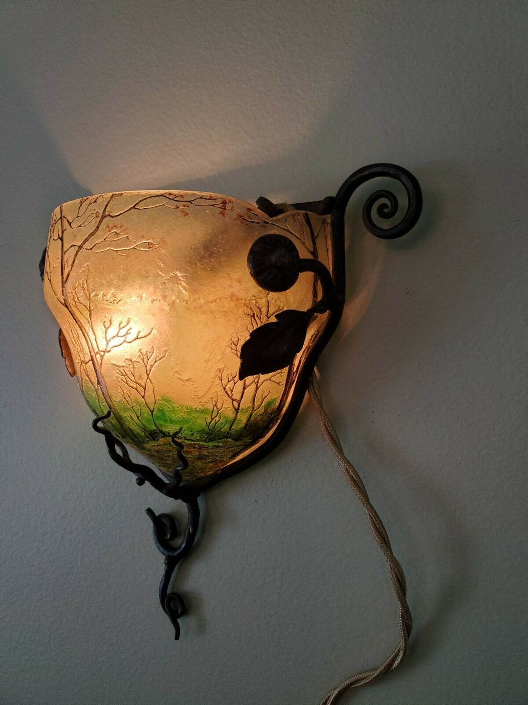 ドーム兄弟(DAUM NANCY)　春の風景の壁取り付けタイプの燭台（ウォールランプ）