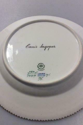 Royal Copenhagen Flora Danica Game Plate No 239A/3549