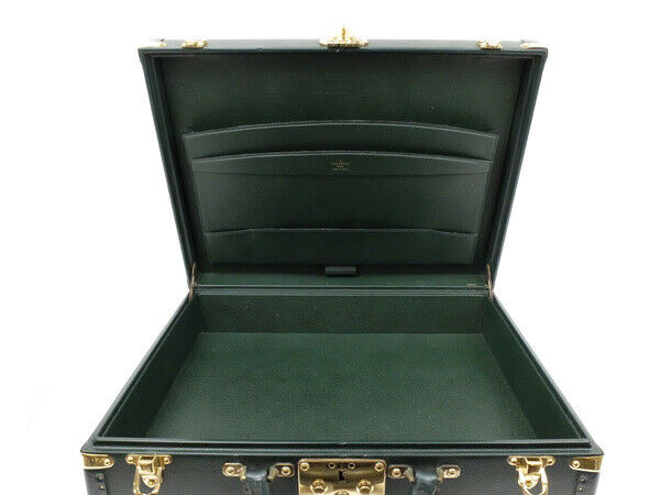 AUTH LOUIS VUITTON Taiga green HARD BRIEFCASE PRESIDENT TRUNK BAG