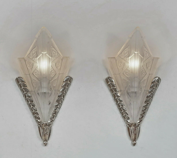 EJG : PAIR OF 1930 FRENCH ART DECO WALL SCONCES ......... lamp muller era France