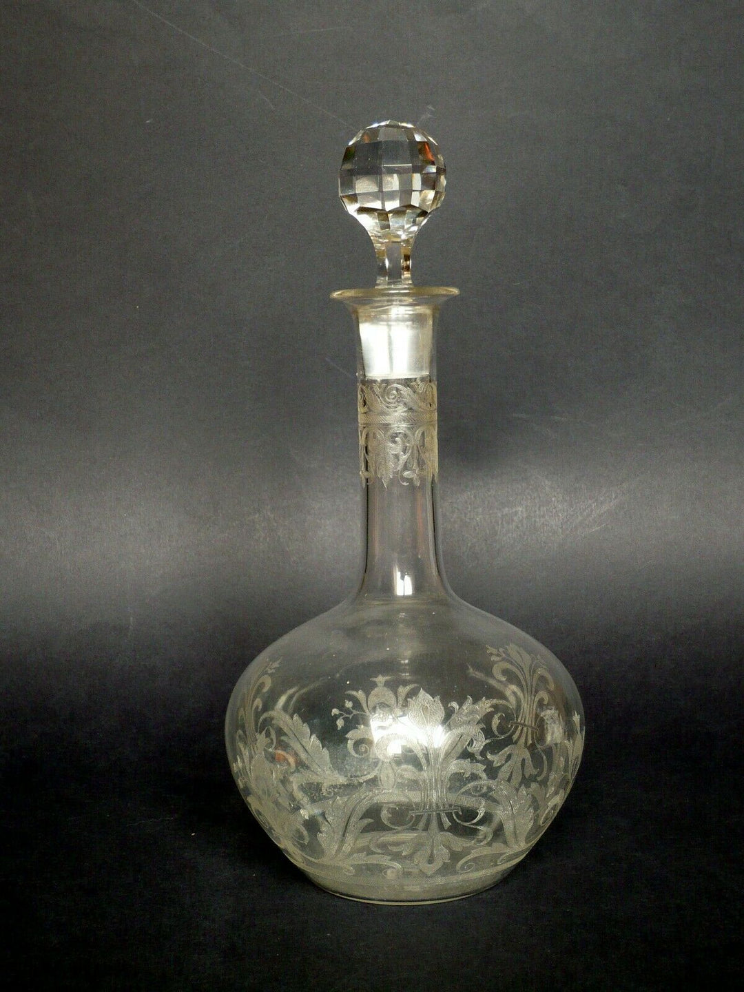 Carafe en cristal de BACCARAT service OSTENDE début XXème siècle