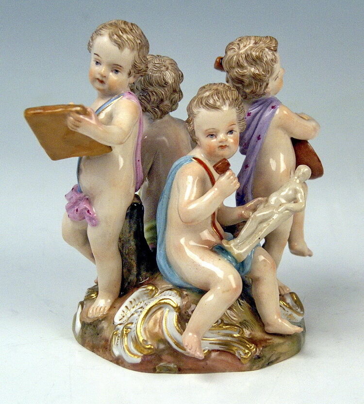 MEISSEN FIGUR AMORETTEN ALLEGORIE DER KÜNSTE CHERUB ALLEGORY OF THE ARTS UM 1860