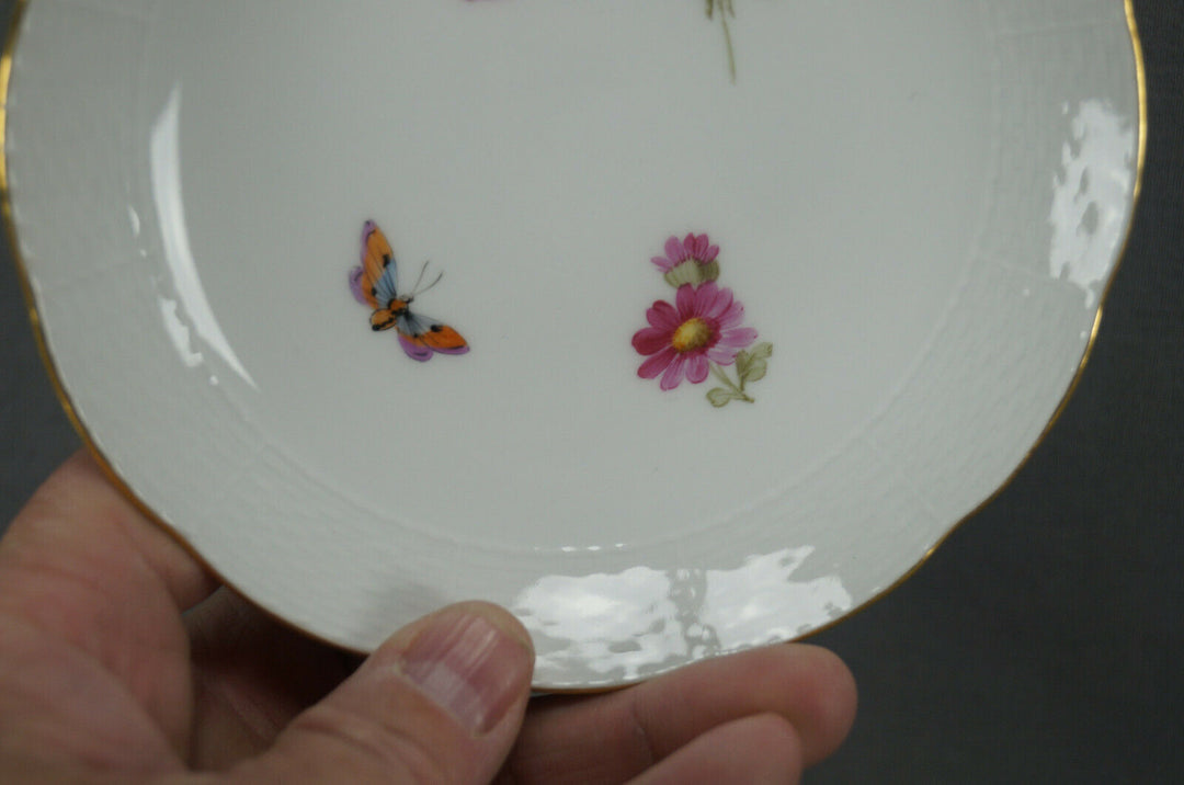 KPM Berlin Hand Painted Dresden Floral Butterfly & Gold Tea Cup & Saucer C