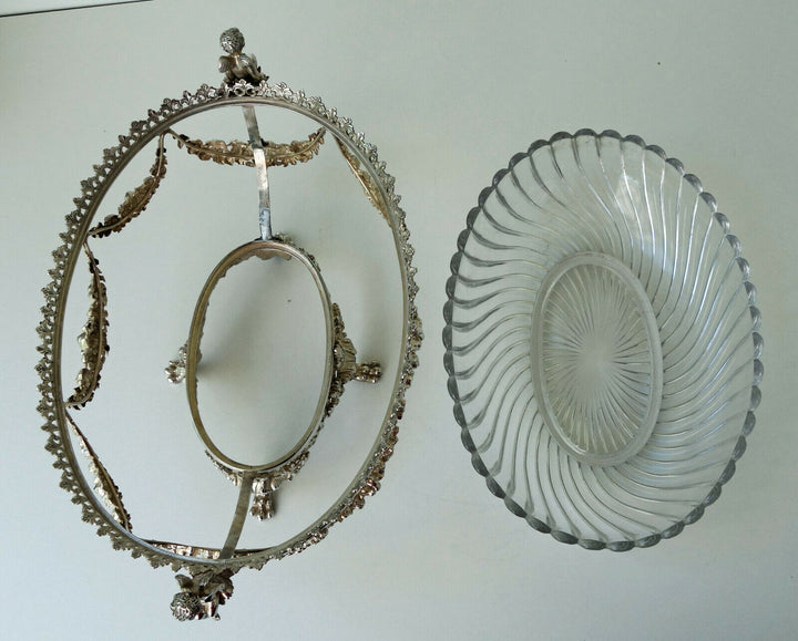 BACCARAT Coupe Centre de Table Cristal et Bronze Argenté Décor Angelots ca 1880