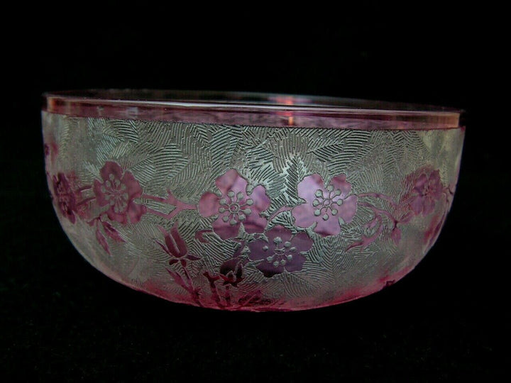 ANCIENNE COUPE VIDE POCHE EN CRISTAL DE BACCARAT TYPE EGLANTIER