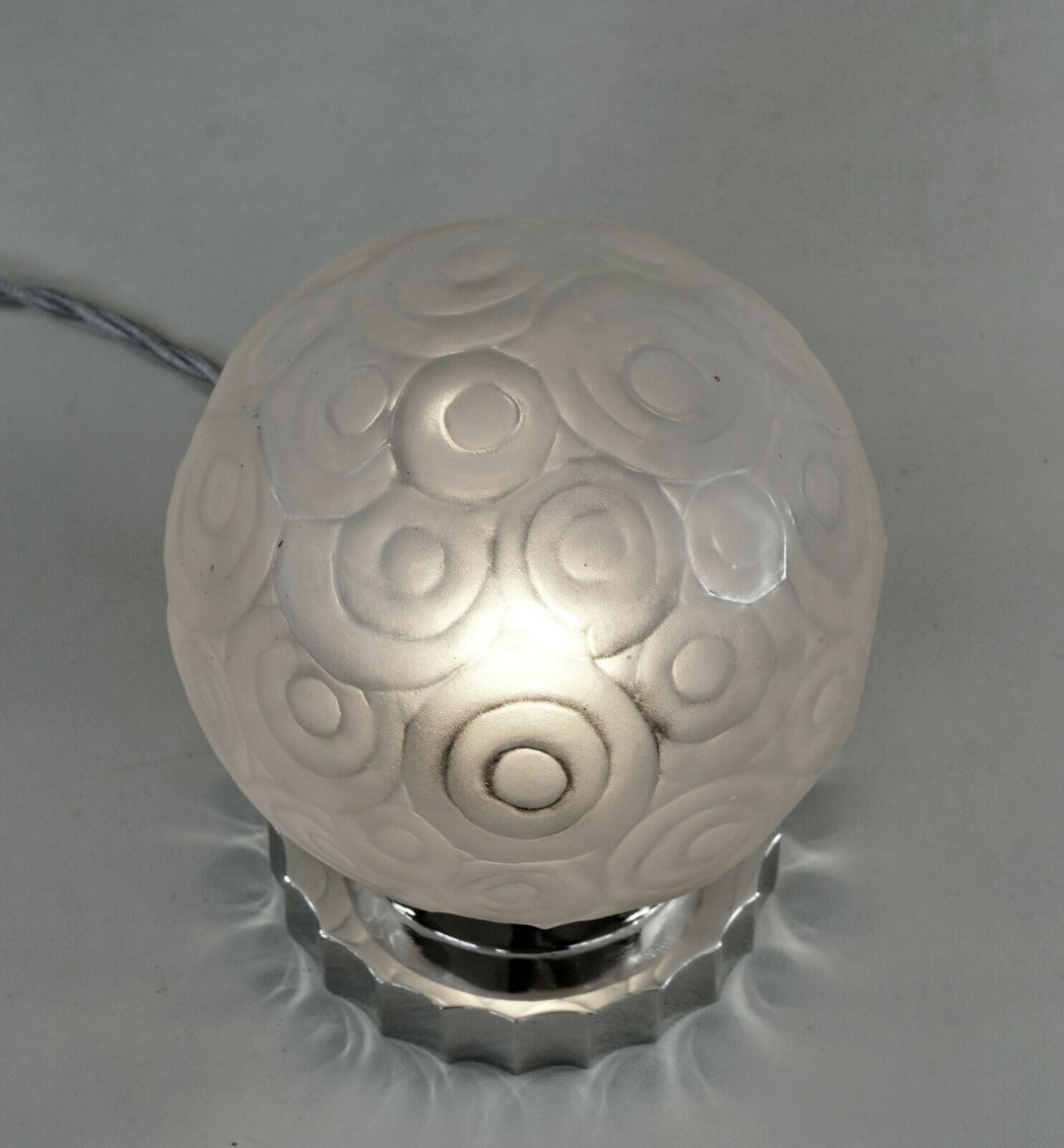 SABINO : FRENCH ART DECO LAMP 1930 .... bronze globe muller daum era 1925 France