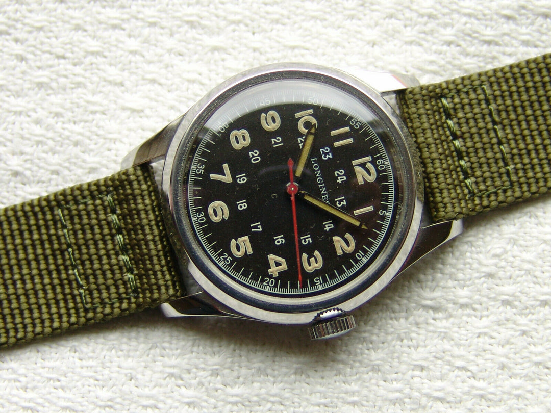 ヴィンテージ 第二次世界大戦期 34mm ロンジン パイロット ミリタリー アワード 腕時計 1942-1951 – アンティークテーブルウェア