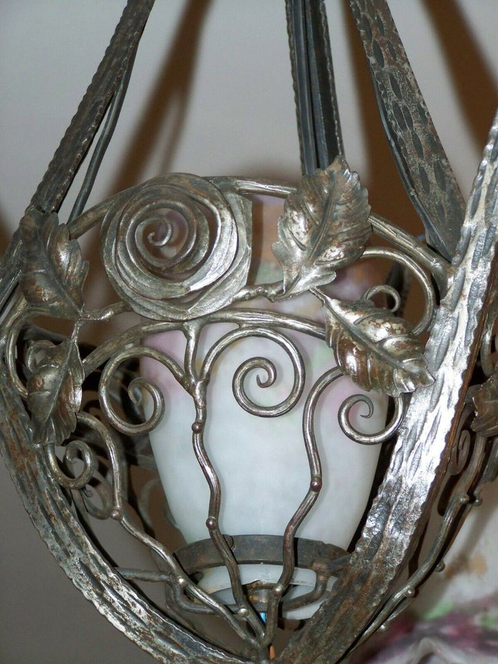 Suspension d'époque Art Nouveau pate de verre colorée signé MULLER frères Lunev