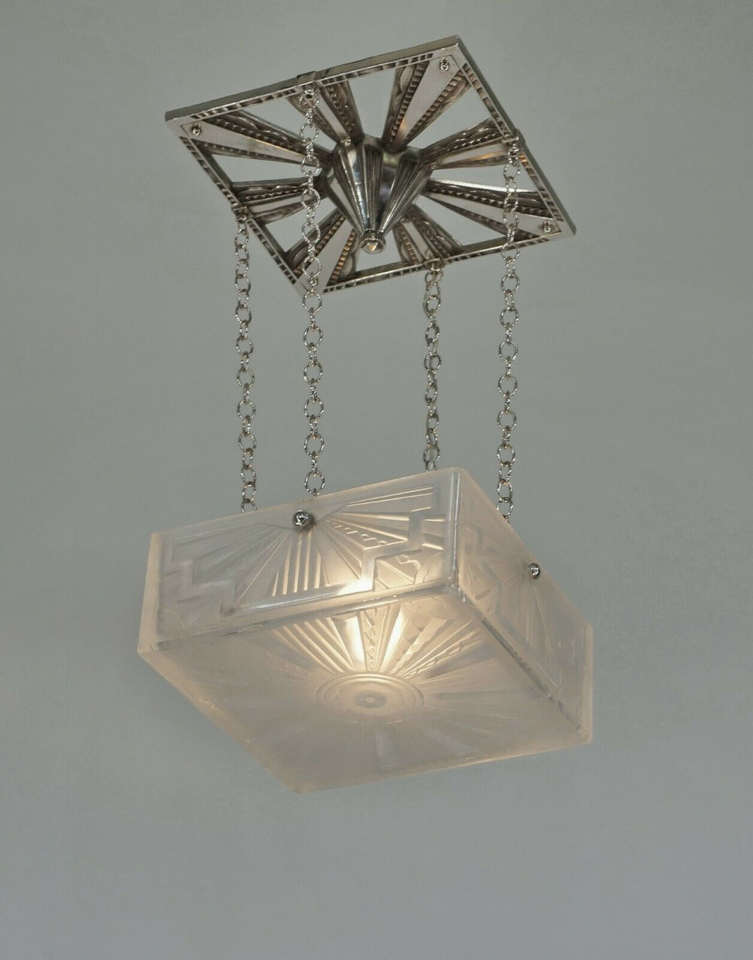 HETTIER & VINCENT : FRENCH ART DECO CHANDELIER Hanots pendant