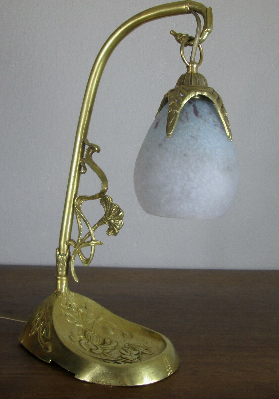 シュナイダー兄弟 アールヌーボーのアンティークテーブルランプ５