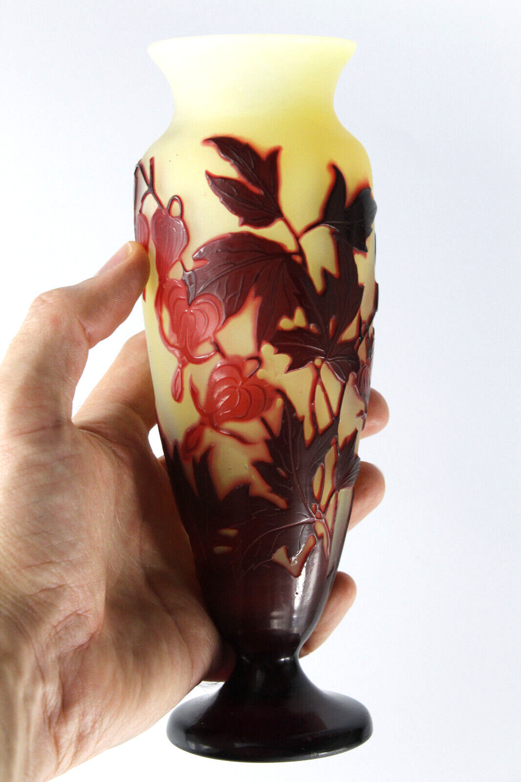 エミールガレ　フクシアの花の花瓶