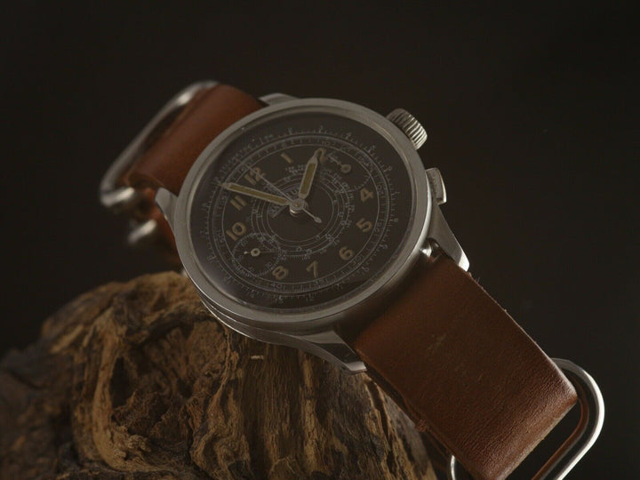 ヴィンテージ ミリタリークロノグラフ　アンジェラス　キャリバー210 CAL.210