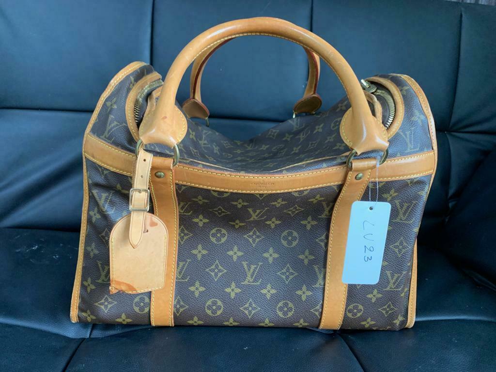 AUTH LOUIS VUITTON MONOGRAM SAC Chien ４0 Dog Pet Carrier Bag Purse Travel LV23