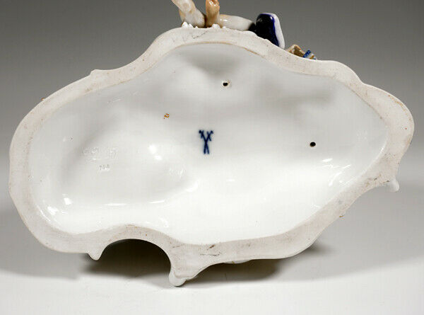 マイセン人形(MEISSEN)「愛のくじ引き」