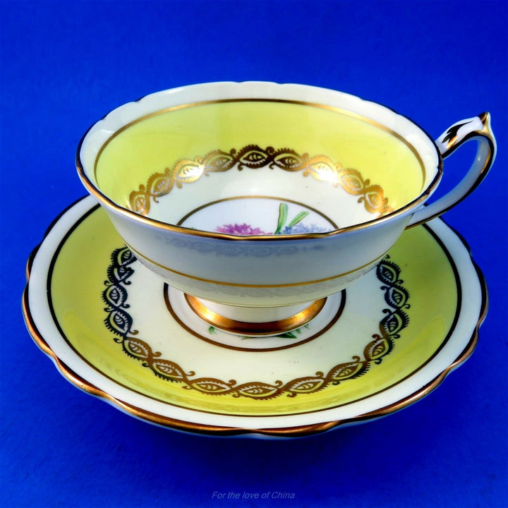 パラゴン　華麗な花＆イエローの縁のカップ&ソーサー