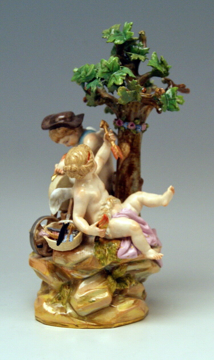 MEISSEN マイセン FIGUR GRUPPE AMORETTEN PUTTEN LIEBESPFEIL CHERUBS MNR: E26 UM 1880