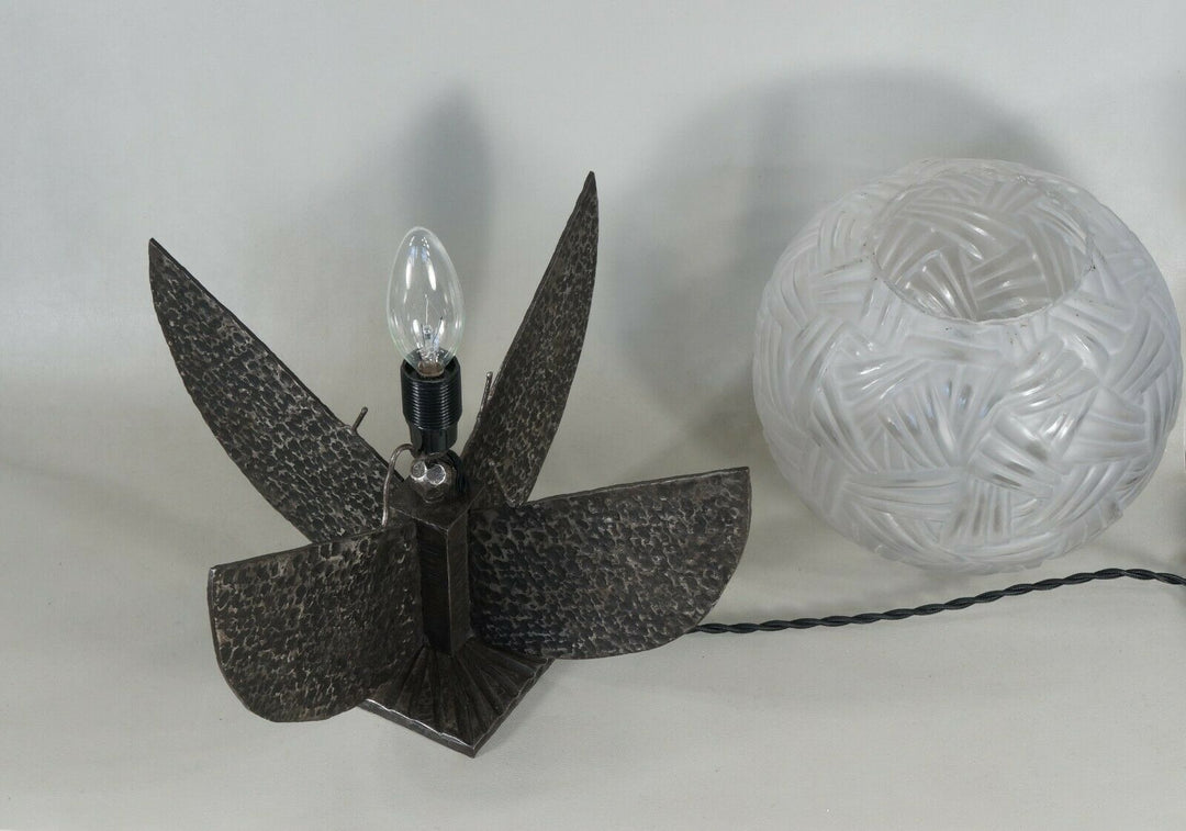 large French 1930 art deco lamp in wrought iron .................... France 1925