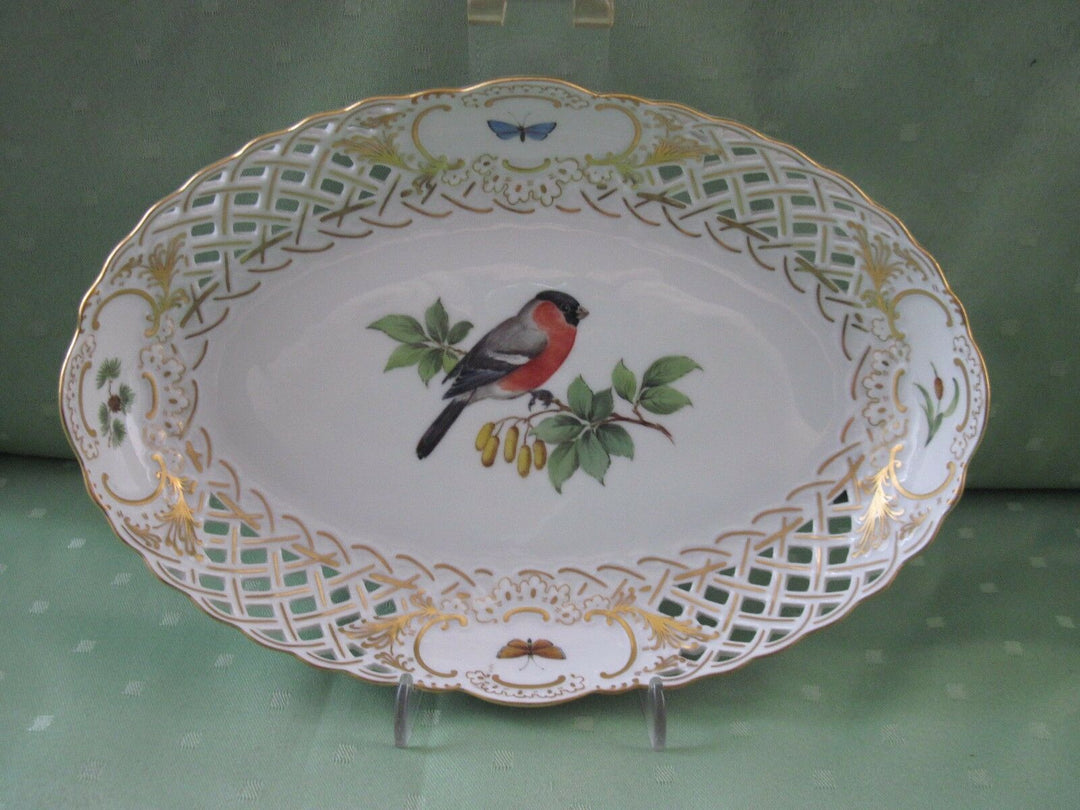 Schöne Meissen Korb-Schale mit Vogel-Dekor, Insekten und Gold