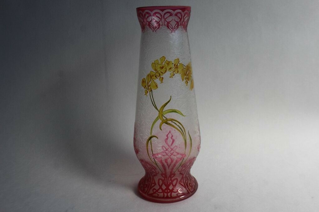 BACCARAT Vase cristal multicouche orchidées XIXe siècle (43580)