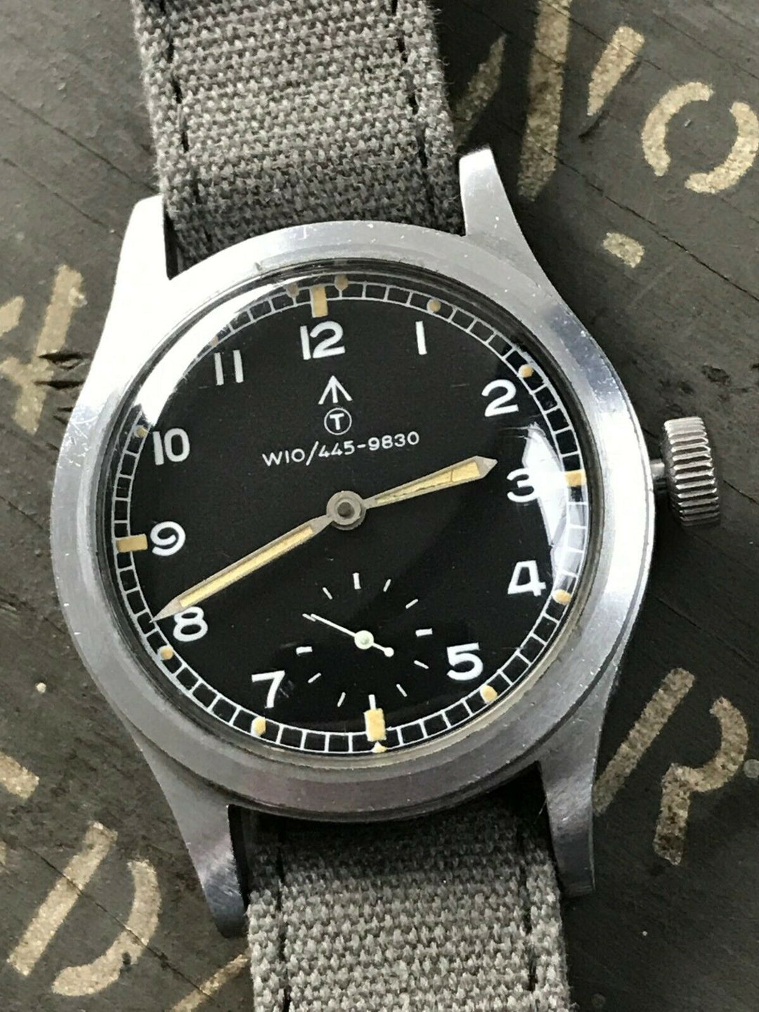 レコード（RECODE）イギリス陸軍　ダーティダースW.W.W.　W10　NATO文字盤　1960年代