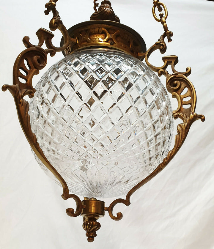 lanterne lustre d’alcôve en cristal moulé et bronze vers 1900 Baccarat