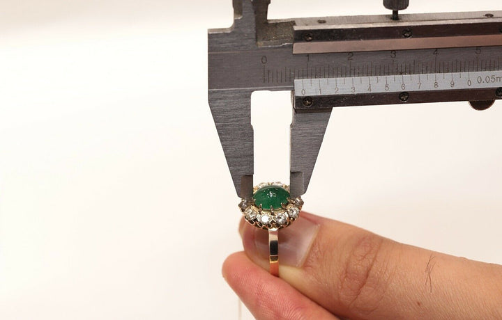 アンティーク オリジナル 18K ナチュラルダイヤモンドとエメラルドのロシアンリング