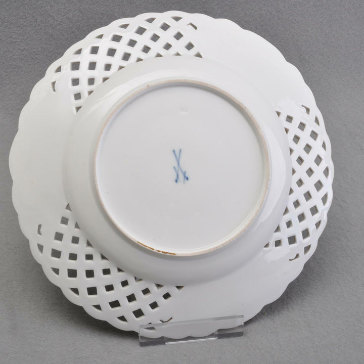 Meissen Durchbruchteller Schale, Enten und Hühner, Blüten und Insekten, 1.Wahl