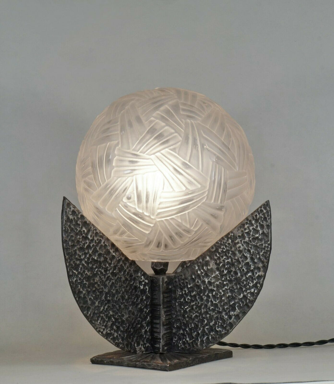 large French 1930 art deco lamp in wrought iron .................... France 1925