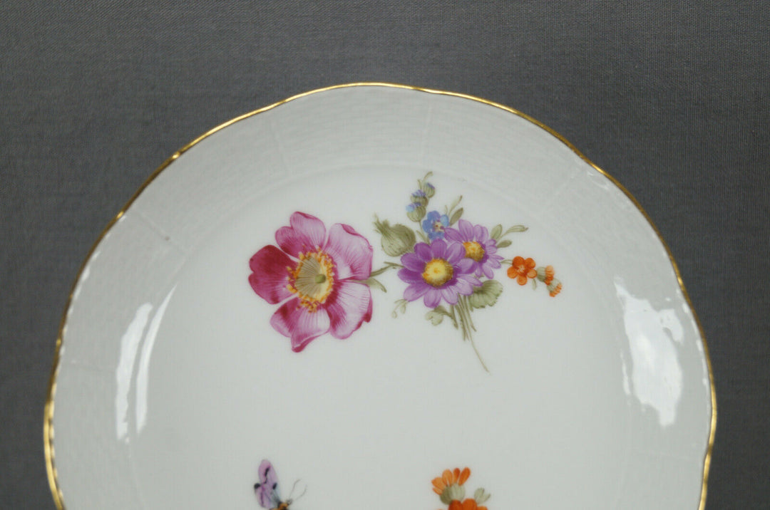 KPM Berlin Hand Painted Dresden Floral Butterfly & Gold Tea Cup & Saucer B