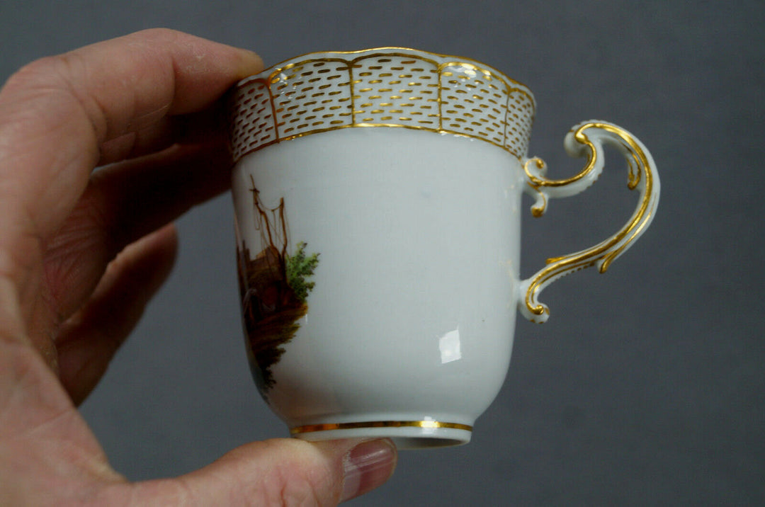 Meissen Hand Painted Courting Couple Boats Castle & Gold Chocolate Cup C. 1740
