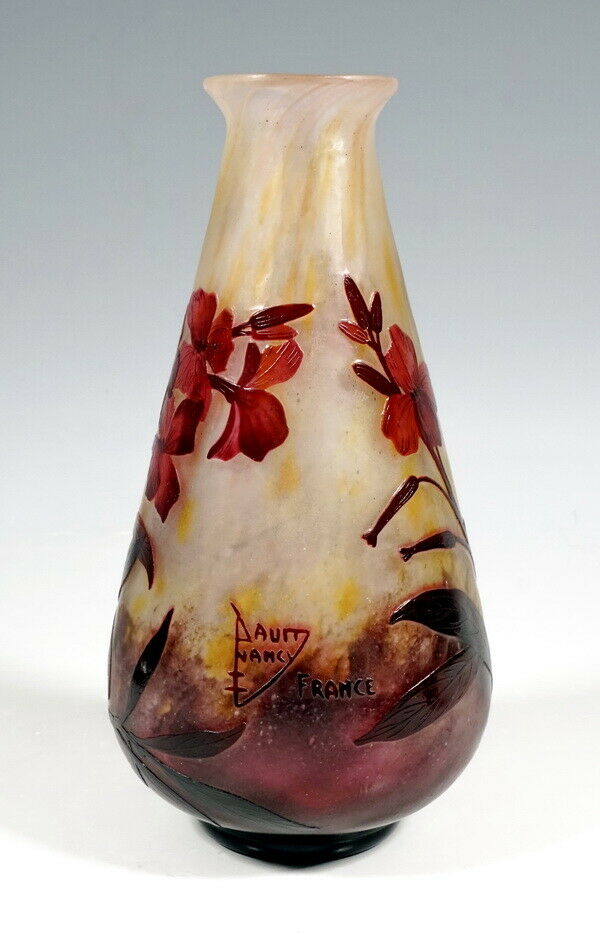 DAUM FRERES NANCY FRANCE JUGENDSTIL CAMEO VASE NACHTVIOLEN DEKOR UM 1910 H: 22CM