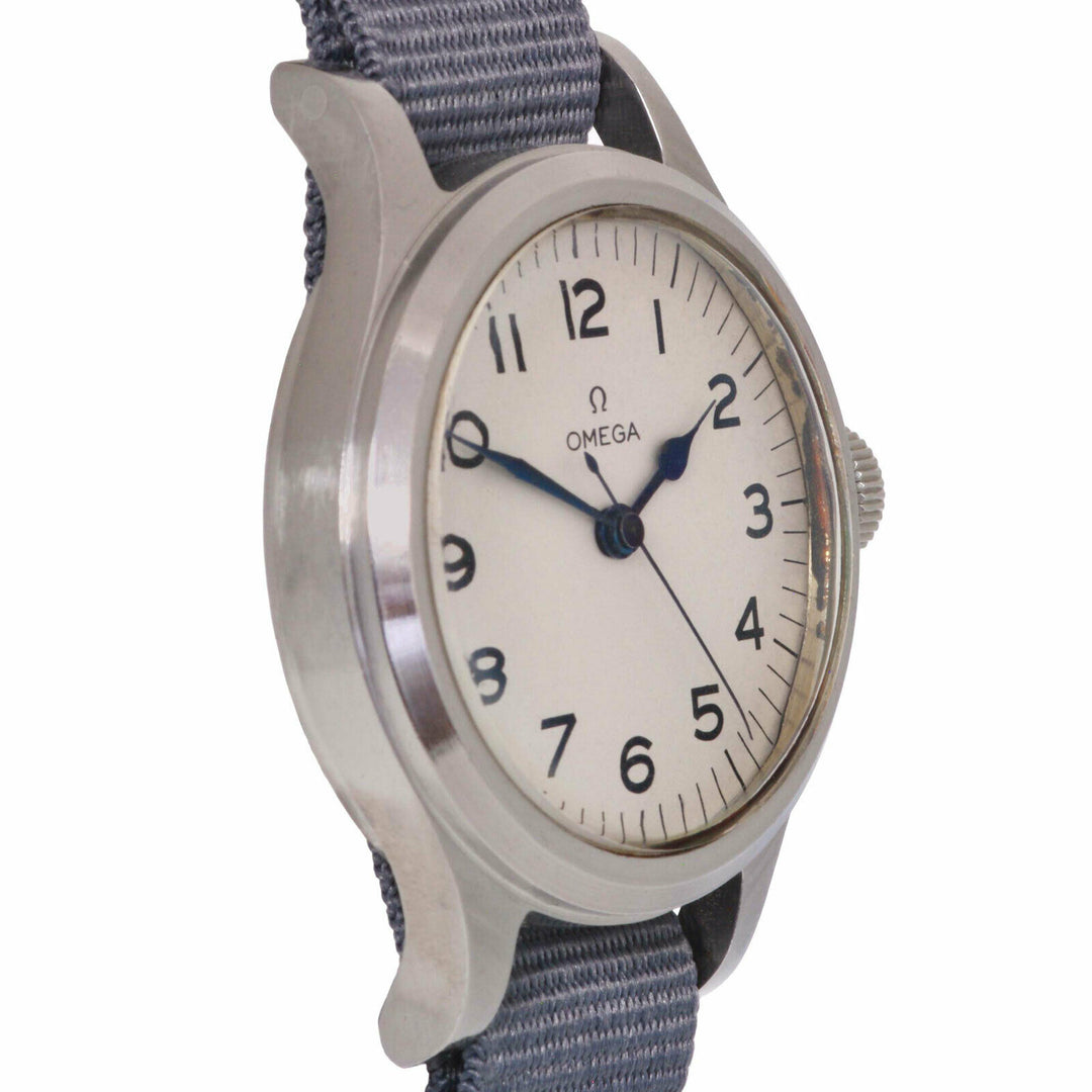 ヴィンテージ　オメガ　イギリス軍　ミリタリーウォッチRAF6B/159 4894 1956年製