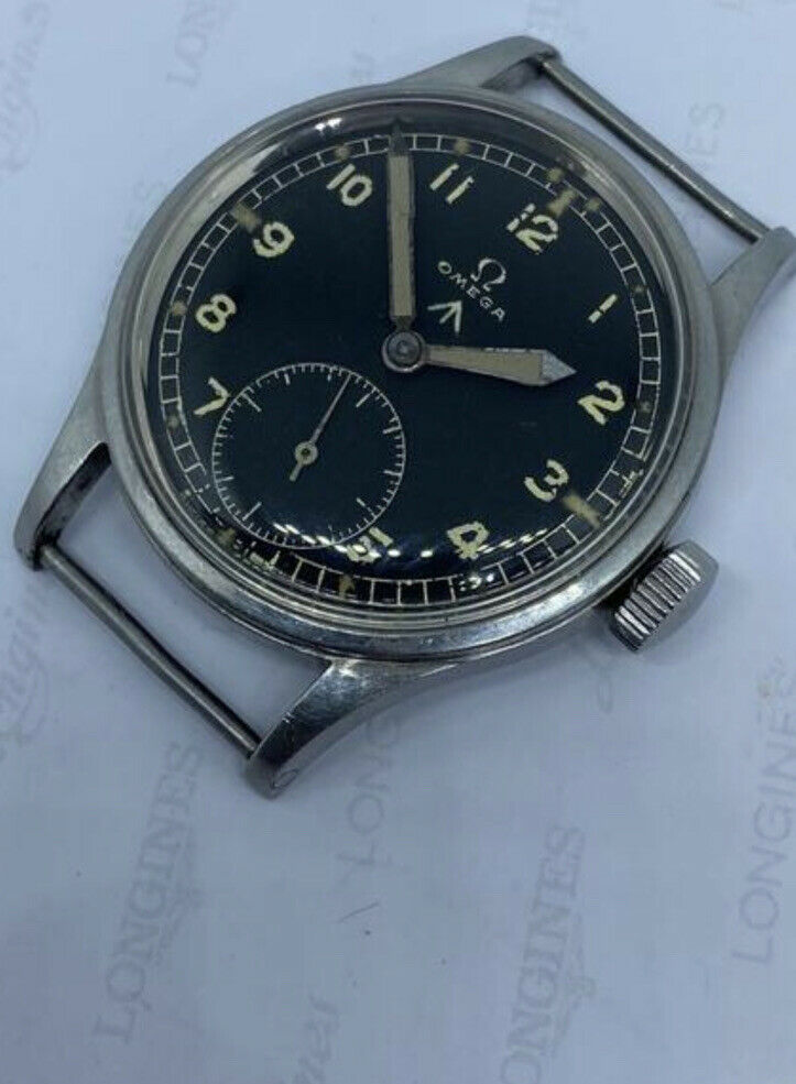 1945 Omega 'Dirty Dozen' British Military Watch – アンティーク