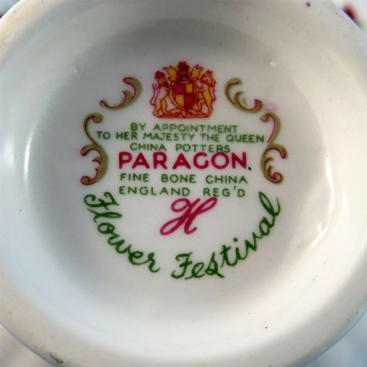 パラゴン　赤紫と黄色のフラワーフェスティバルのカップ&ソーサー