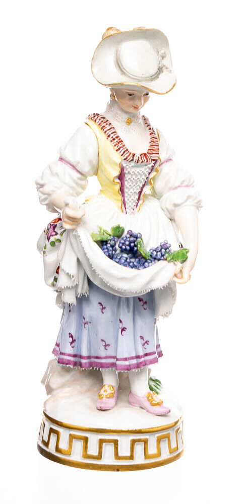 マイセン　フィギュリン　葡萄を運ぶ女性