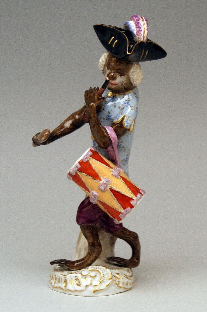 MEISSEN FIGUR マイセン AFFENKAPELLE TROMMLER MONKEY ORCHESTRA WITH DRUM ca. 1860
