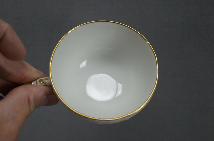 KPM Berlin Hand Painted Dresden Floral Butterfly & Gold Tea Cup & Saucer C